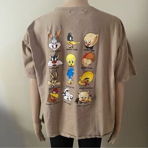 Vintage Looney Tunes Family Characters Tshirt, women’s medium